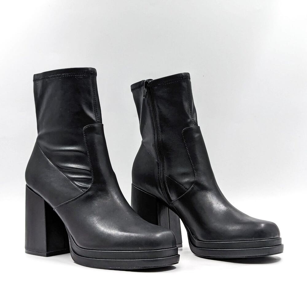 Steve Madden Black Heeled Boots